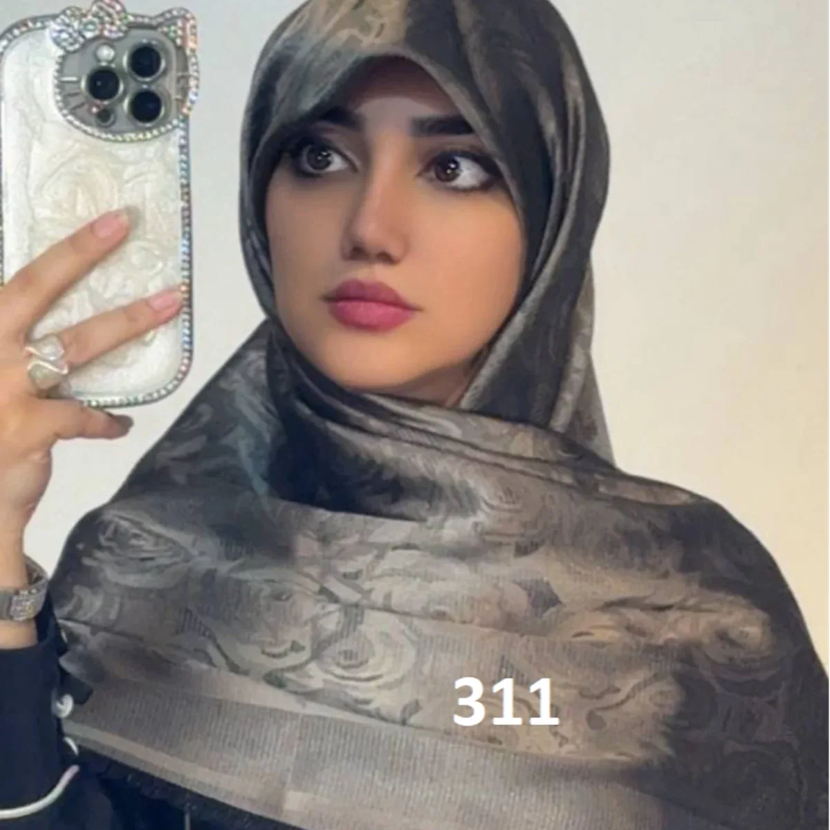 روسری گل رز - تصویر ۳