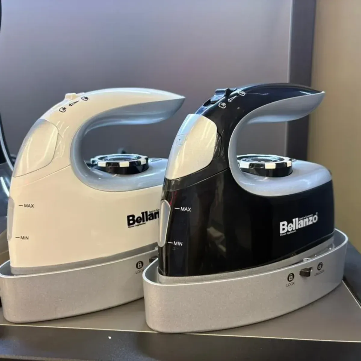 اتو بخار مسافرتی بلانزو belanzo مدل BSI-4115 - تصویر ۳