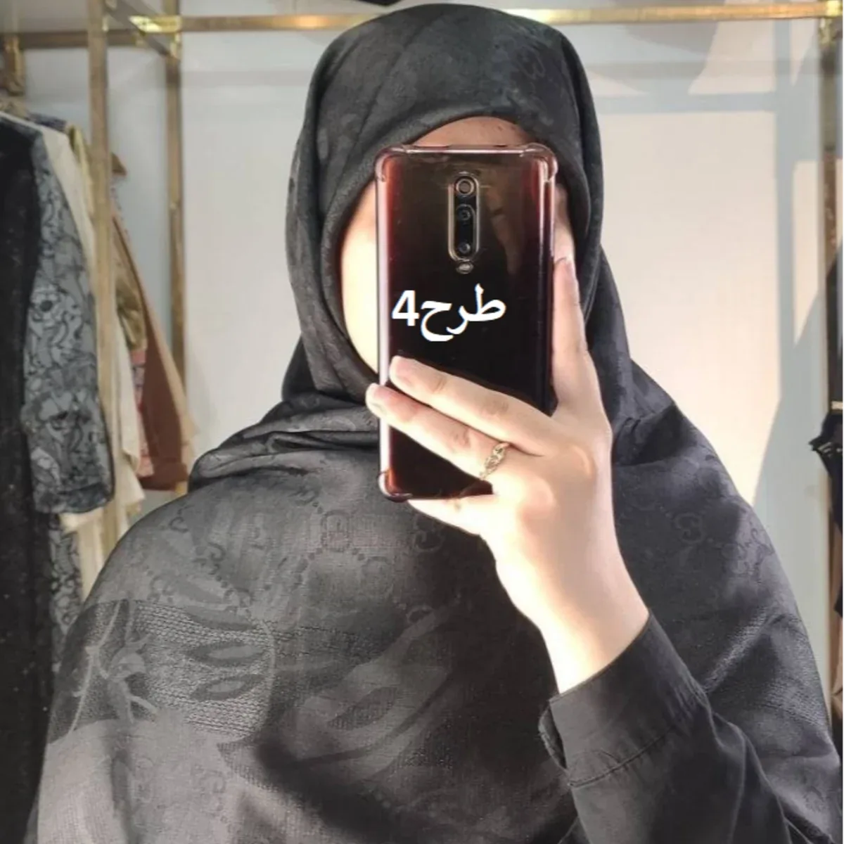 روسری گوچی گل - تصویر ۴