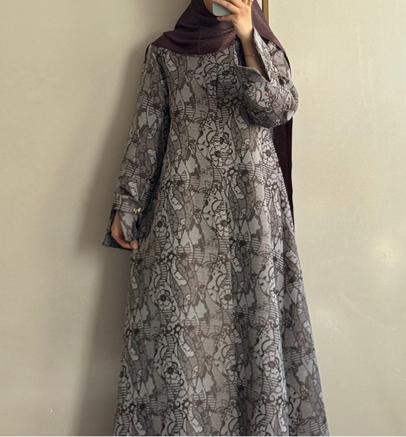 عبای زیبای هیوا
