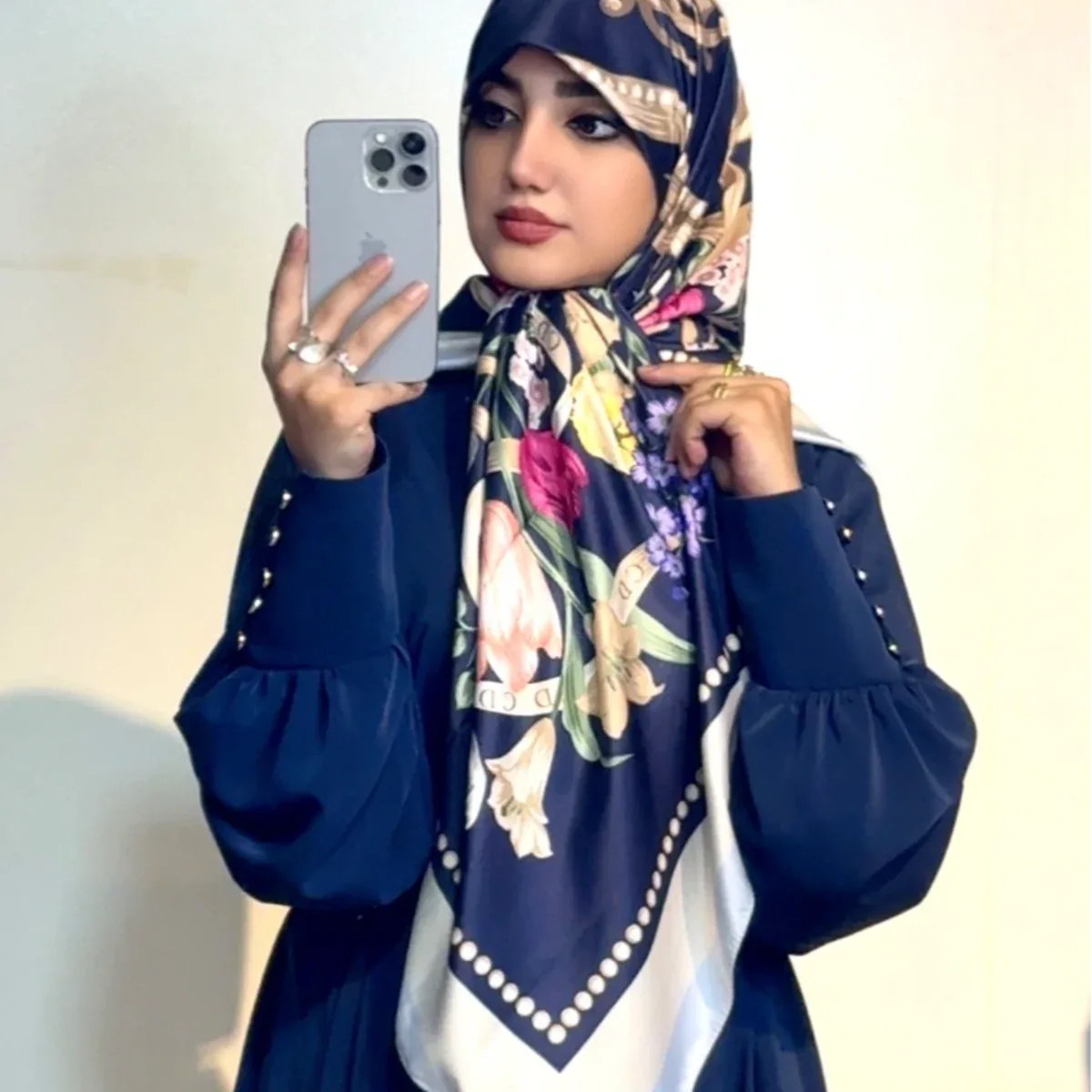 روسری ابریشم کج‌راه ایران