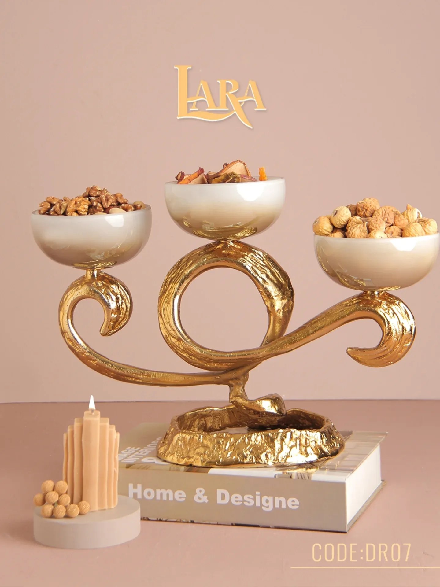 سرویس پذیرایی مدرن دریای بلور لارا ۶ تکه آلومینیوم طلایی و بلور سفید - تصویر ۵