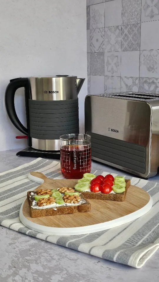 ست آماده‌سازی و سرو صبحانه