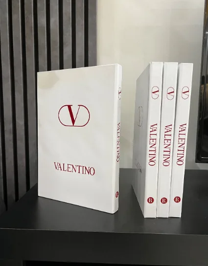 کتاب دکوراتیو valentino
