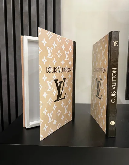 کتاب دکوراتیو louis vuitton