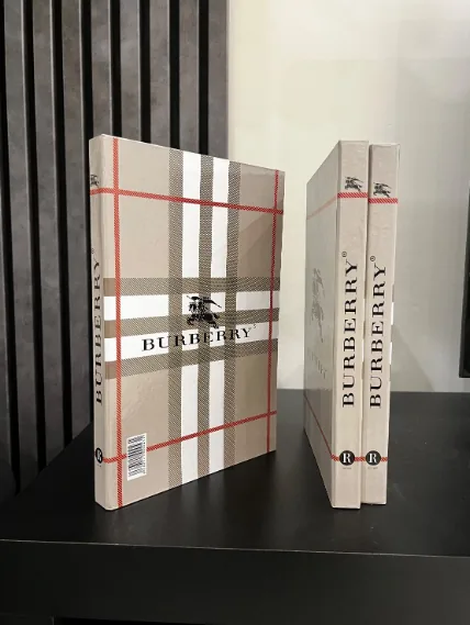 کتاب دکوراتیو BURBERRY