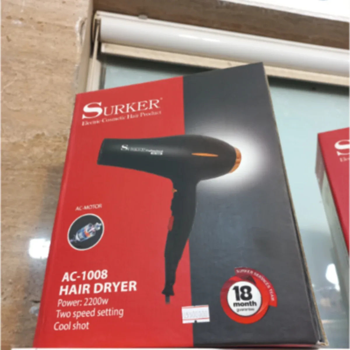 سشوار حرفه‌ای سورکر Surker مدل AC-1008 توان 2200 وات با موتور AC و باد سرد - تصویر ۳