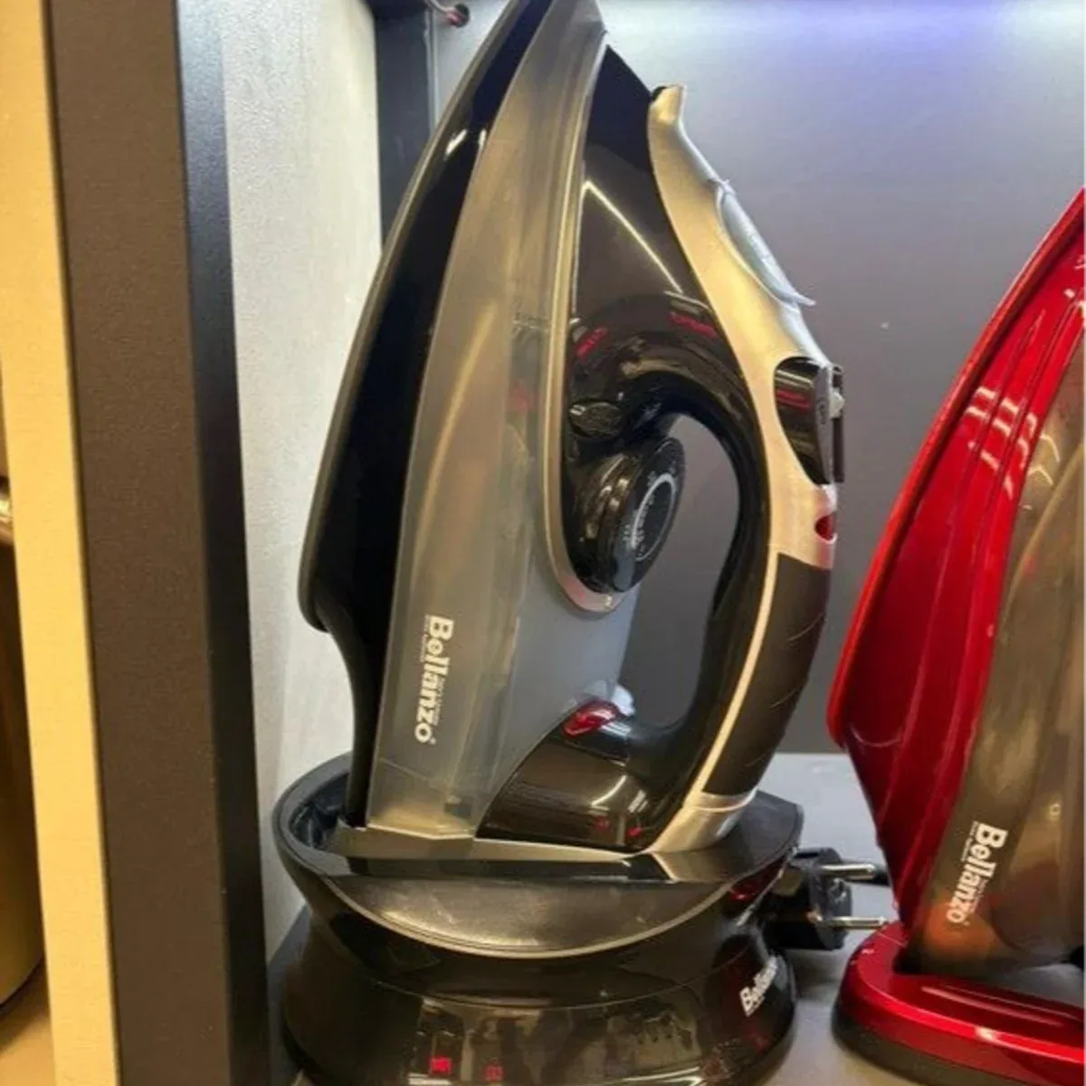 اتو مسافرتی بخار شارژی بلانزو Bellanzo مدل BSI-4120 - طوسی - تصویر ۴